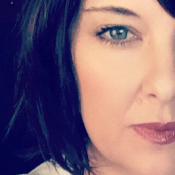 Meet your Posher, Jessica - Picture 2 of 4